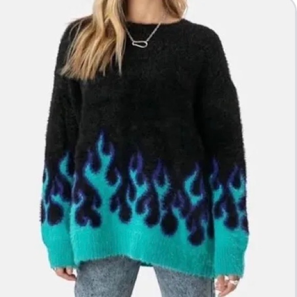 Adika Flame 🔥 Sweater - Picture 5 of 5